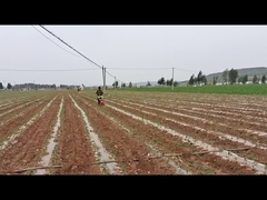 Landbouwmachine voor de grondvoorbereiding